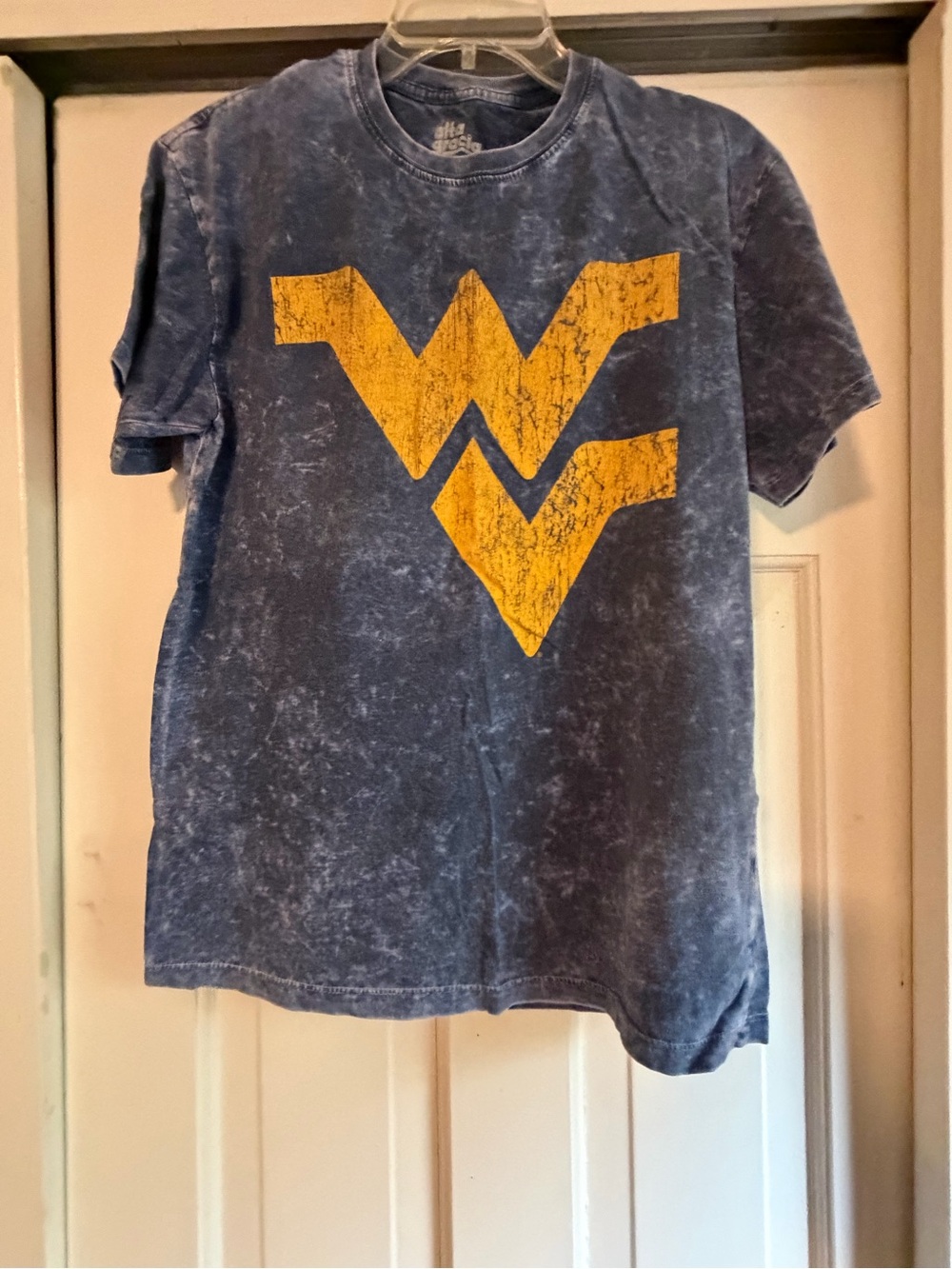 Blue Mineral Wash West Virginia 'WV' Graphic Tee WVU